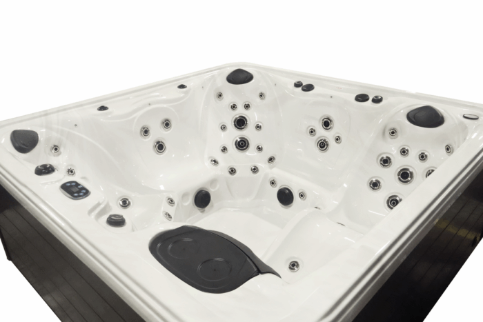 Dr. Wellness G-12 Spa with Bluetooth Water Resistant Audio - Image 11